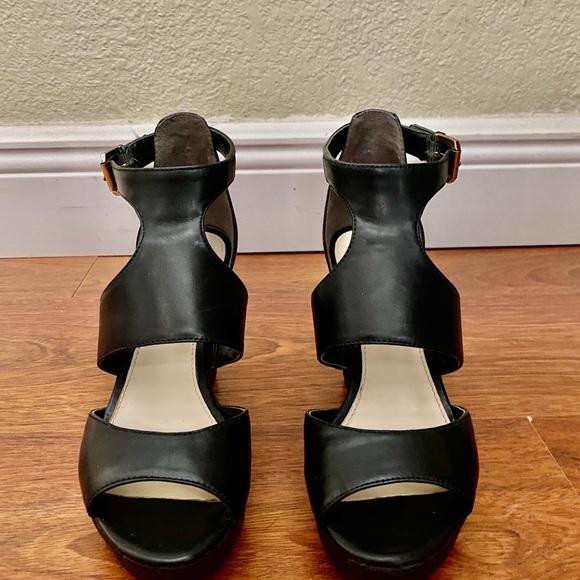 Platform shoes - Picture 3 of 3